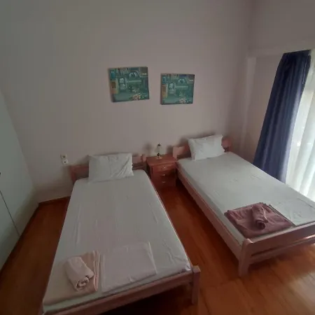 2 Br110 Sqm Free Parking Full Clima Apartment