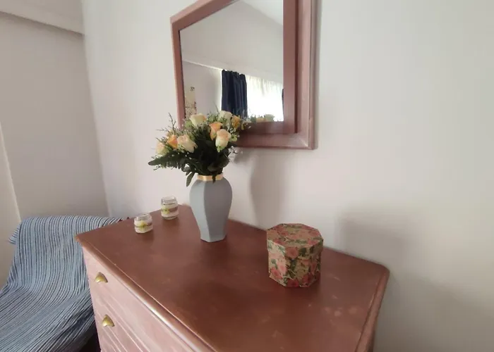 2 Br110 Sqm Full Clima